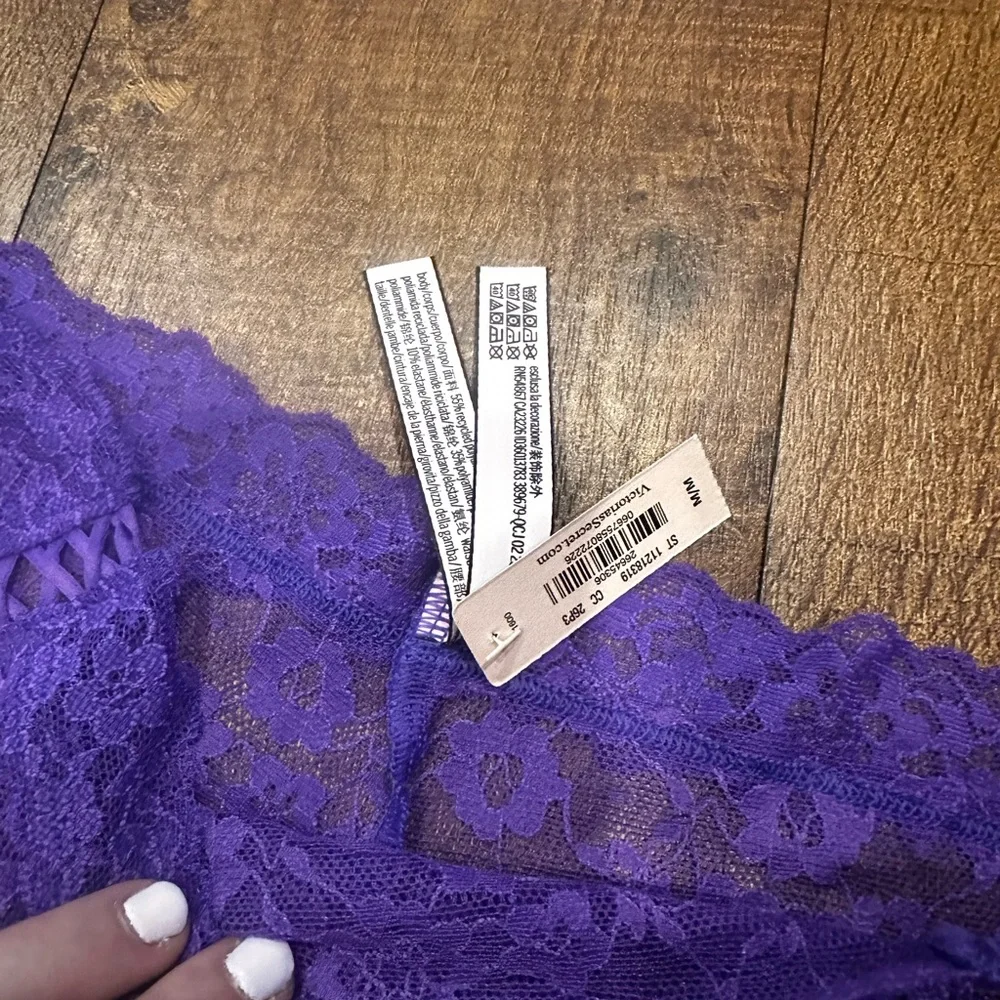 Victoria's Secret Bundle - Picture 3 of 11